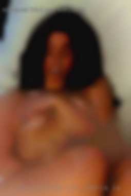 I'm a New Iberia, LA bottom looking for a top.