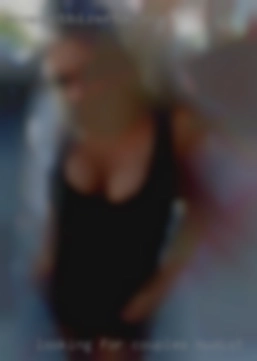 Looking for tonight for couples nudist 8/13.